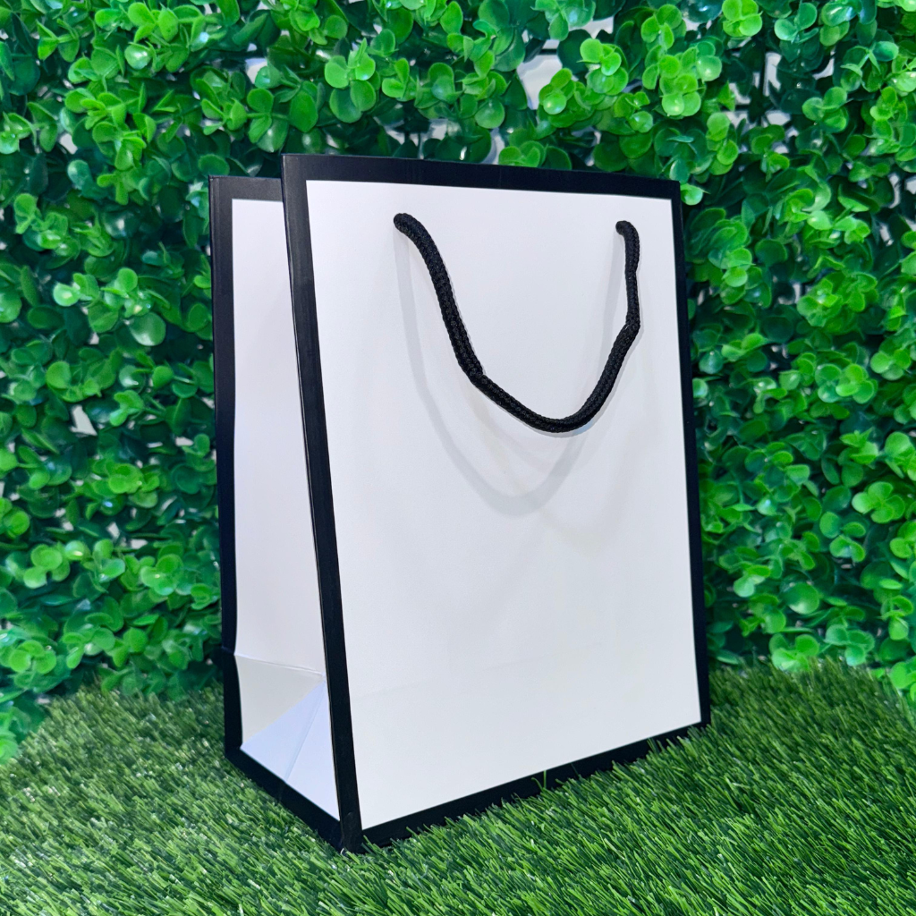 Customizable Special Paper Bags by Wuyi Packaging, made from premium, eco-friendly materials, perfect for retail, gifts, and events.